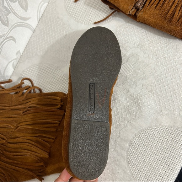 Minnetonka Chestnut Suede Fringe Calf Length Boots - Picture 9 of 10
